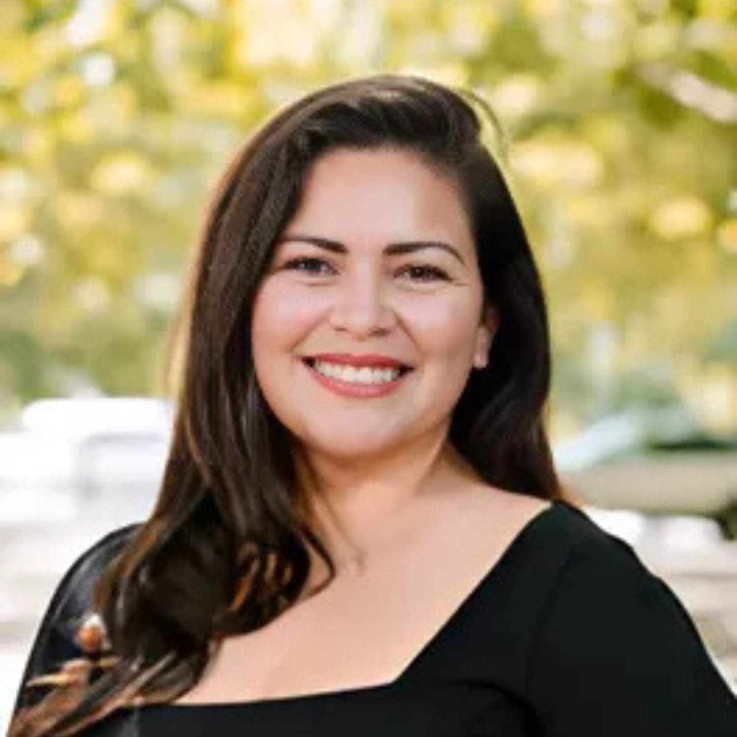 Malou - Strategic Leadership: Navigating the Now