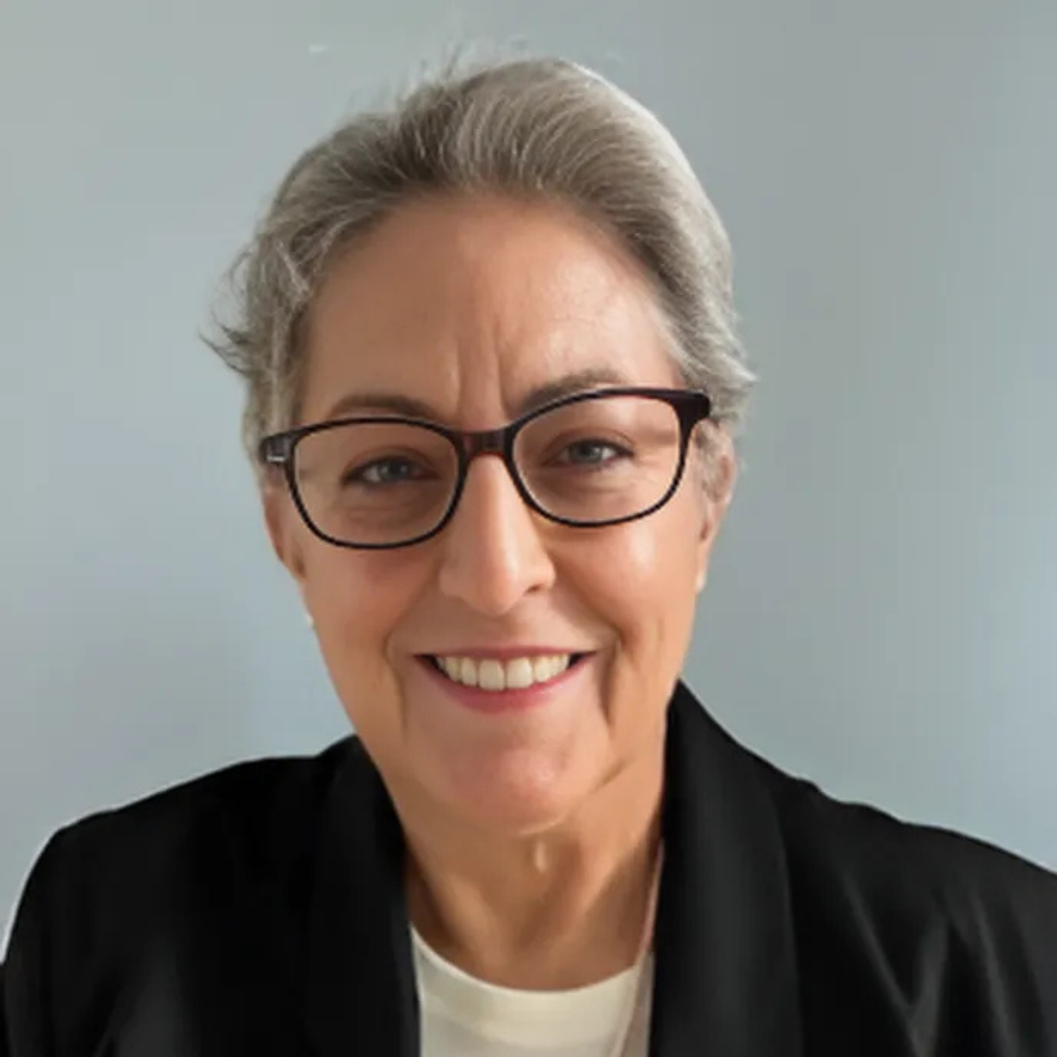 Randi - Strategic Leadership: Navigating the Now