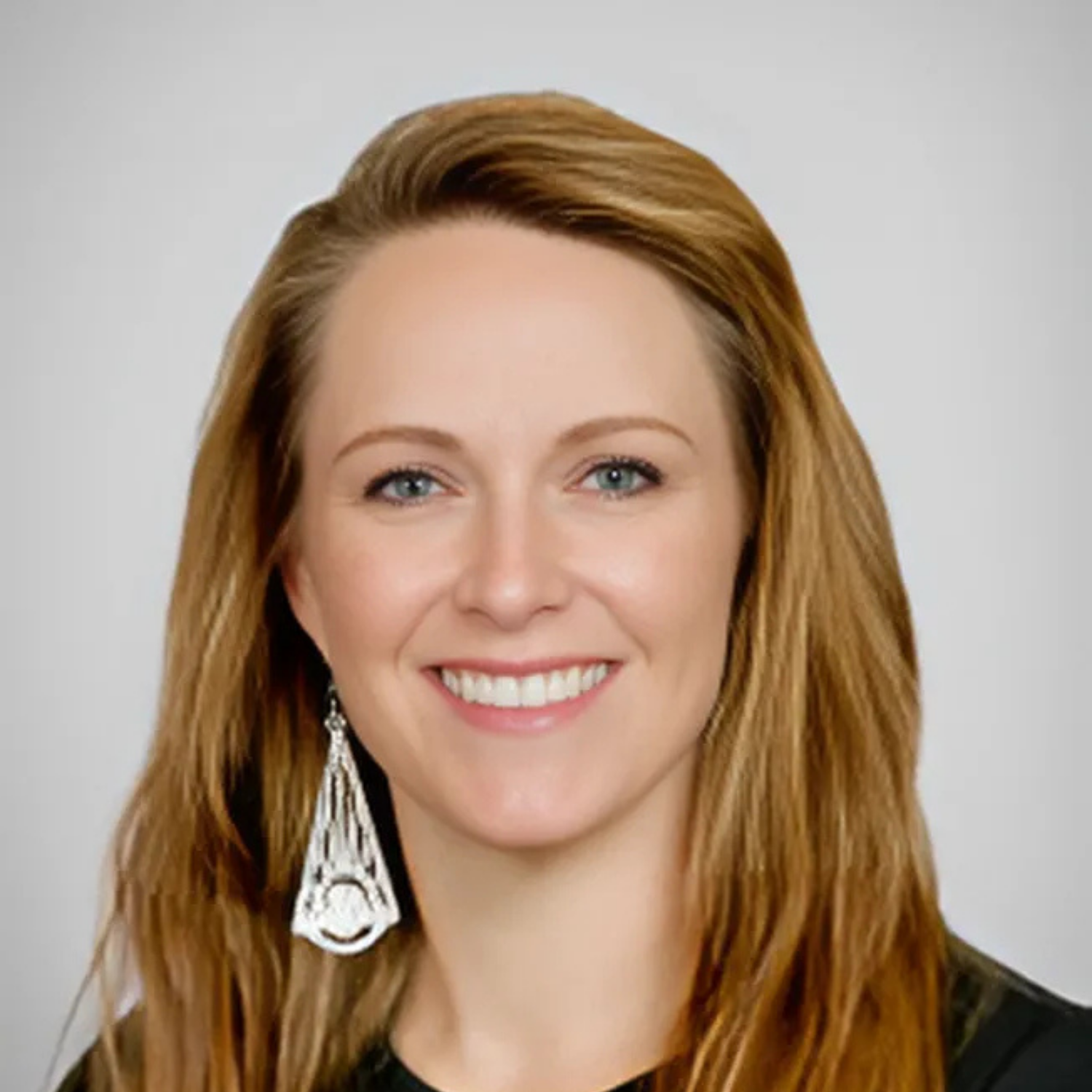 Salena - Strategic Leadership: Navigating the Now
