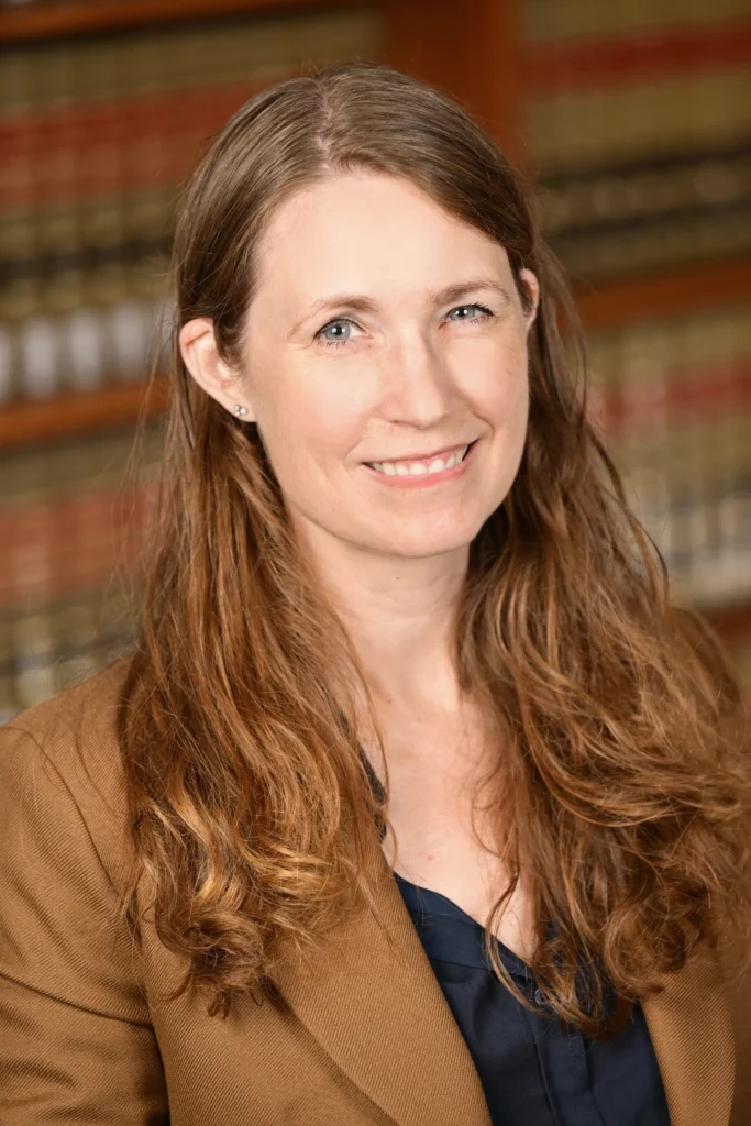 headshot 2025 Erin Han - 2026 California Pro Bono Conference Speakers